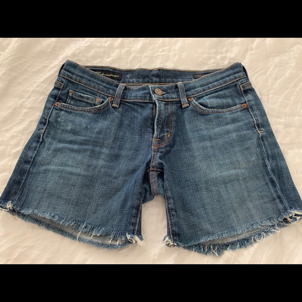 Denim cut-off shorts